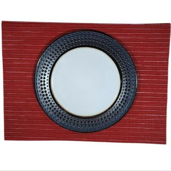 Set of 6 Red Polyester Placemats 13x19 inches - Picture 2 of 9